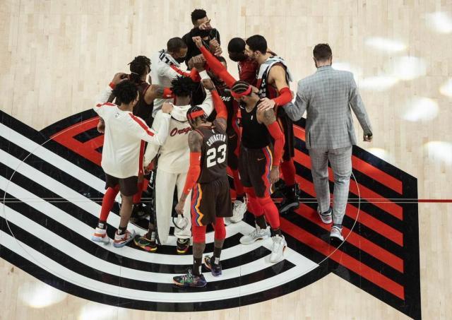 1622944740845098481.jpg E3Iek-QUUAwT-xS.jpg